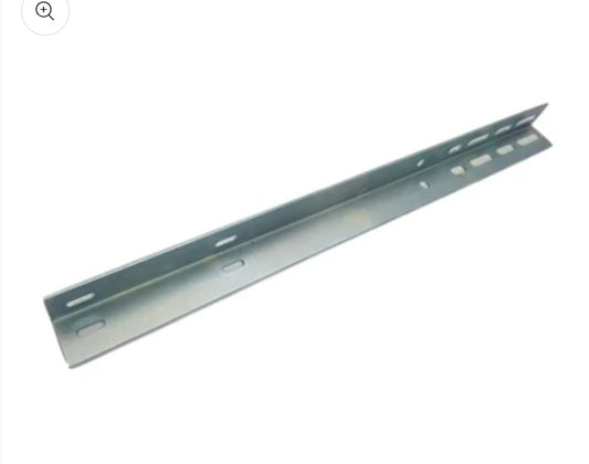 Horizontal track angle bracket
